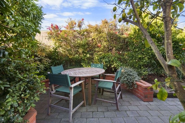 Photo of property in 12 Tuscany Place, Beckenham, Christchurch, 8023