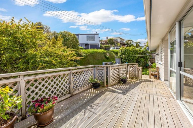 Photo of property in 21 Vista Grove, Kelson, Lower Hutt, 5010