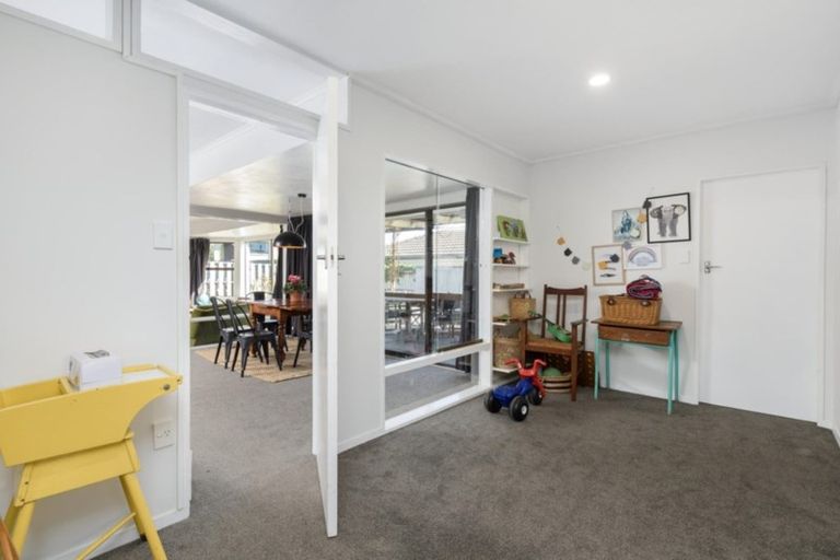 Photo of property in 287 Welcome Bay Road, Welcome Bay, Tauranga, 3112