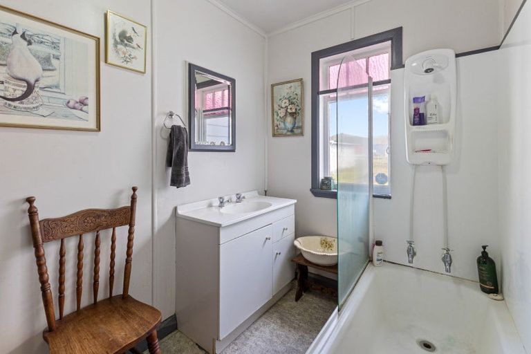 Photo of property in 44 Pitt Street, Raetihi, 4632