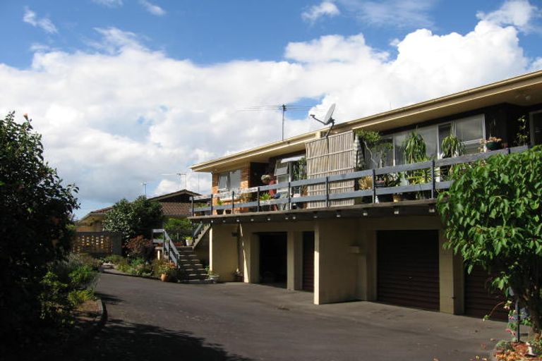 Photo of property in 3/6 Pamela Place, New Lynn, Auckland, 0600