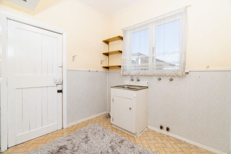 Photo of property in 13 Tay Street, Mosgiel, 9024