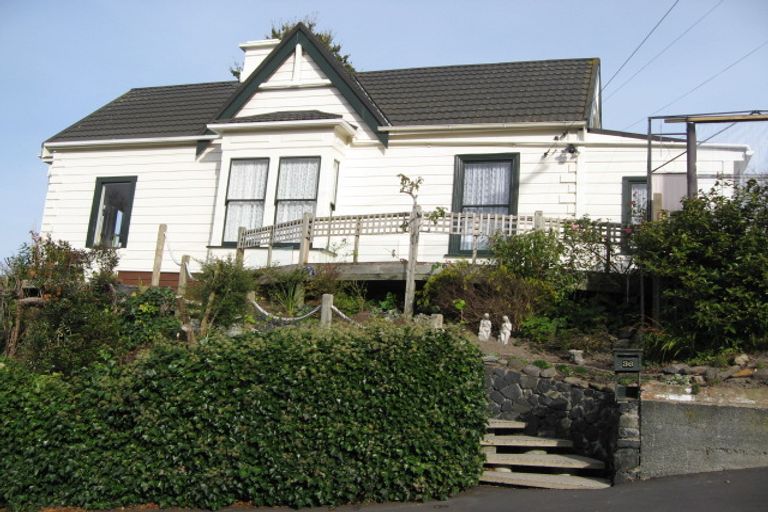 Photo of property in 36 Garfield Avenue, Roslyn, Dunedin, 9010