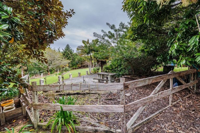 Photo of property in 105 Valencia Lane, Kerikeri, 0293