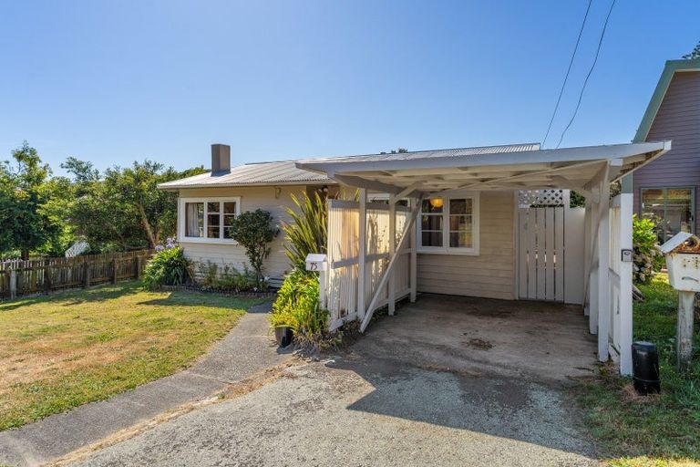 Photo of property in 75 Rawhiti Road, Pukerua Bay, 5026