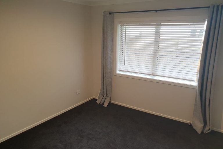 Photo of property in 115a Bell Road, Waiwhetu, Lower Hutt, 5010