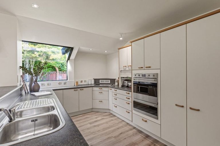 Photo of property in 459 Te Moana Road, Waikanae, 5036