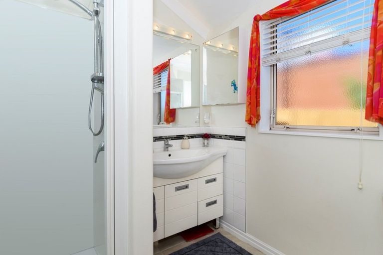 Photo of property in 17 La Sendero Way, Bethlehem, Tauranga, 3110