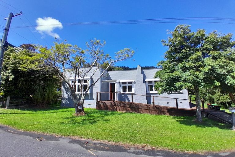 Photo of property in 46 Greenacres Street, Macandrew Bay, Dunedin, 9014
