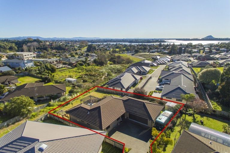 Photo of property in 45 Discovery Avenue, Welcome Bay, Tauranga, 3112