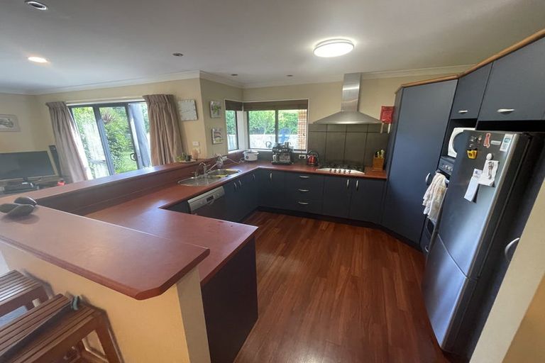 Photo of property in 10 Durmast Court, Cambridge, 3434