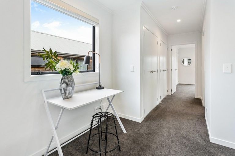 Photo of property in 21 Flounder Road, Hobsonville, Auckland, 0616