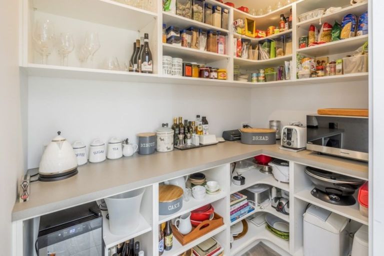 Photo of property in 2 Kilsby Place, Levin, 5510