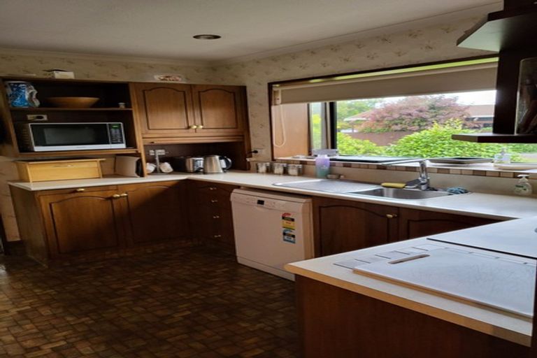 Photo of property in 37 Glassey Drive, Allenton, Ashburton, 7700