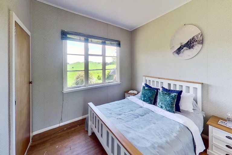 Photo of property in 1183 Masterton Stronvar Road, Wainuioru, Masterton, 5890