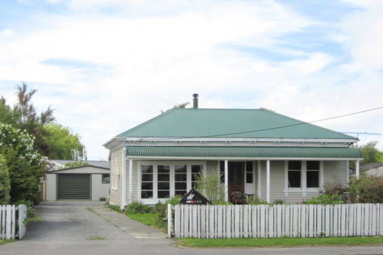 Photo of property in 100 King Street, Rangiora, 7400