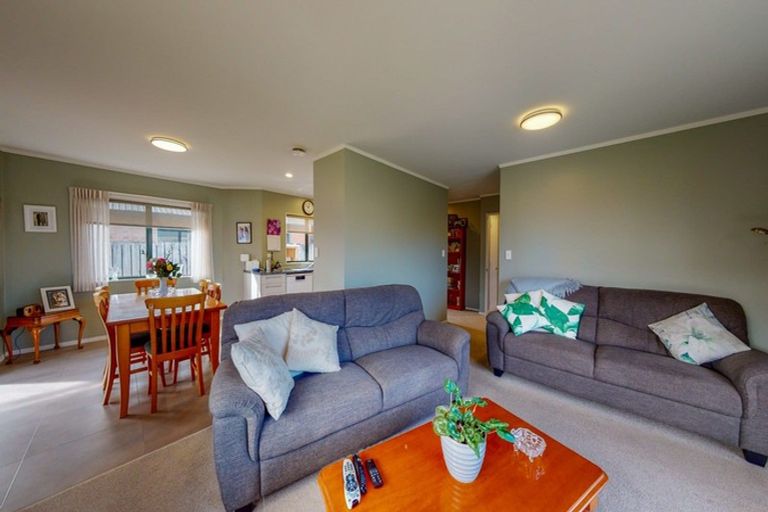 Photo of property in 9b Walton Place, Ngatea, 3503