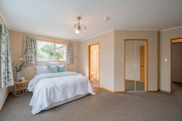 Photo of property in 6 Sylvia Baker Place, Te Anau, 9600