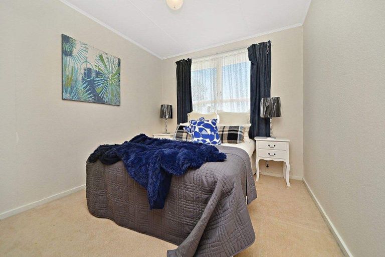 Photo of property in 9a Dennis Road, Papatoetoe, Auckland, 2025