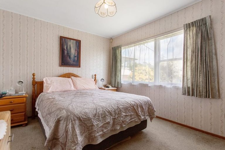 Photo of property in 11 Milich Terrace, Te Atatu South, Auckland, 0610