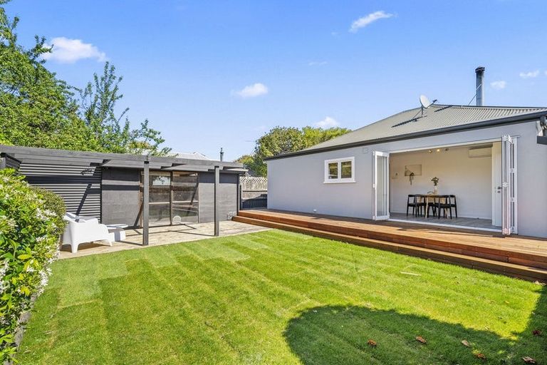 Photo of property in 104 Forfar Street, St Albans, Christchurch, 8014