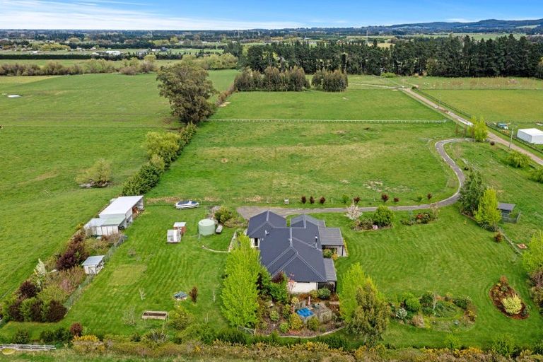 Photo of property in 465 Broad Road, Sefton, Rangiora, 7477