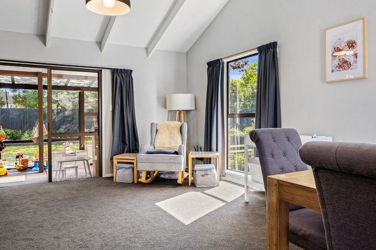 Photo of property in 4 Woodfield Place, Woodend, 7610