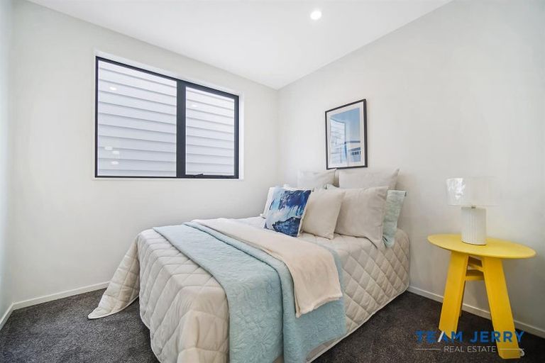 Photo of property in 63 Whare Kauri Road, Papakura, 2110