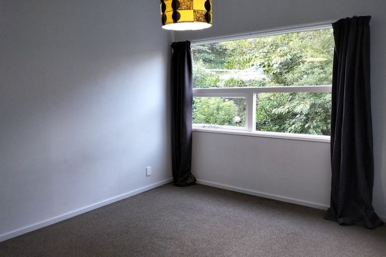 Photo of property in 7/23 Collins Avenue, Tawa, Wellington, 5028