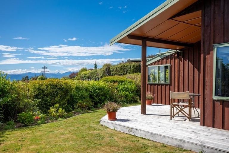 Photo of property in 335 Old Coach Road, Upper Moutere, 7173