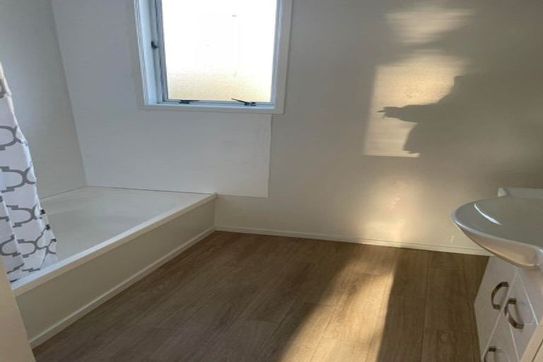 Photo of property in 17 Mcintyre Avenue, Fenton Park, Rotorua, 3010