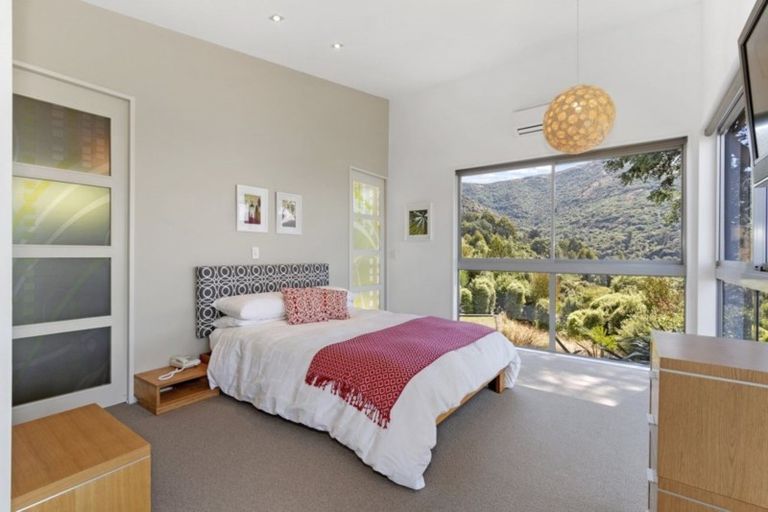 Photo of property in 32 The Terrace, Governors Bay, Lyttelton, 8971