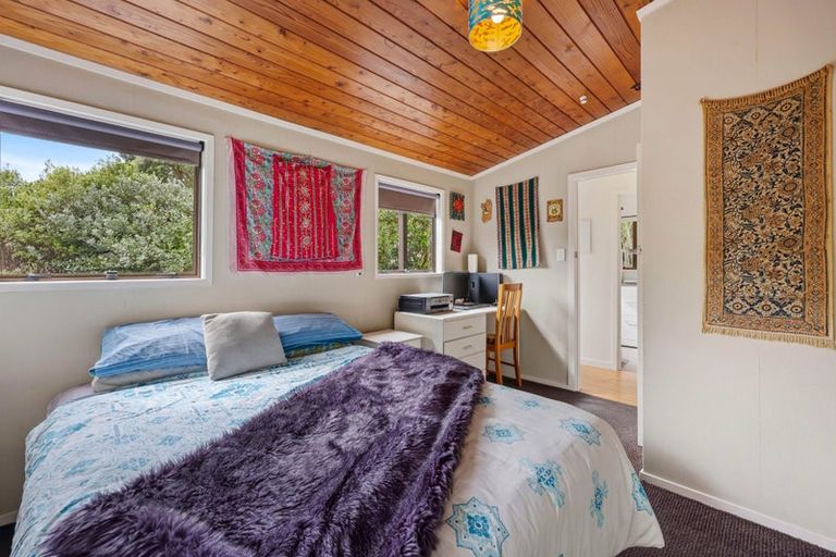 Photo of property in 4 Millen Place, Clarks Beach, 2122