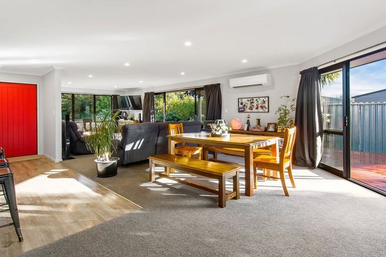 Photo of property in 9a Eric Batchelor Place, Waimate, 7924