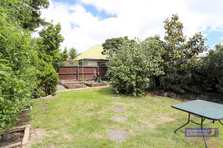 Photo of property in 5 Nanette Street, Upper Riccarton, Christchurch, 8041