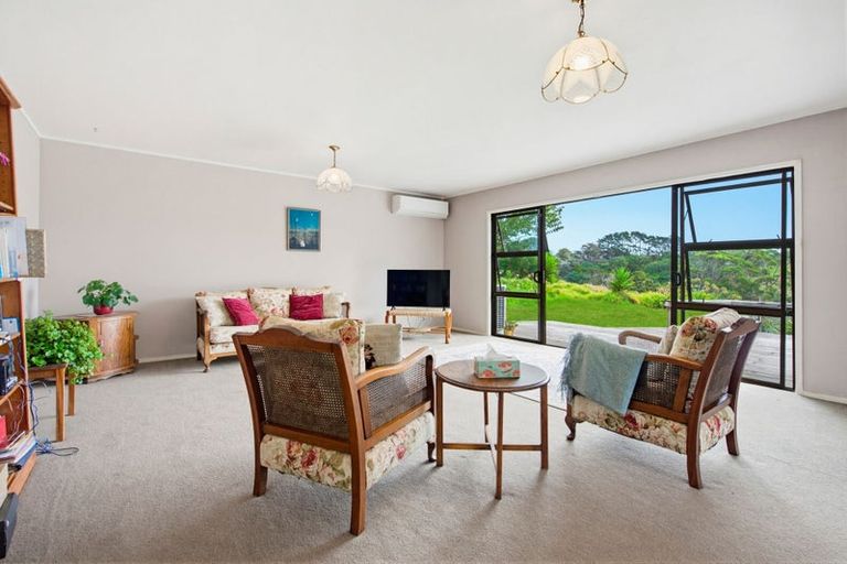 Photo of property in 140 Craig Road, Pollok, Waiuku, 2683