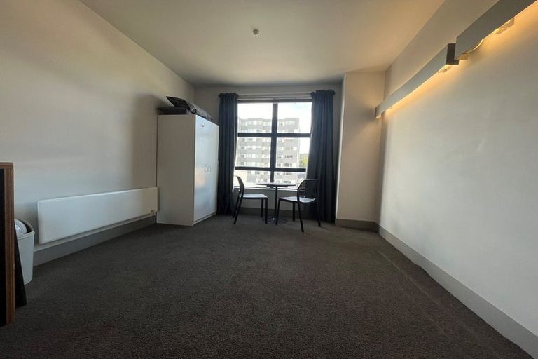 Photo of property in 52/29 Webb Street, Mount Cook, Wellington, 6011