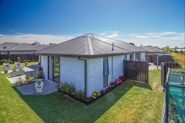 Photo of property in 12c Watkins Drive, Rangiora, 7400