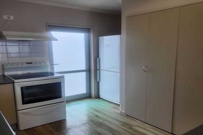 Photo of property in 12a-c Camden Street, Turnbull Thomson Park, Invercargill, 9810