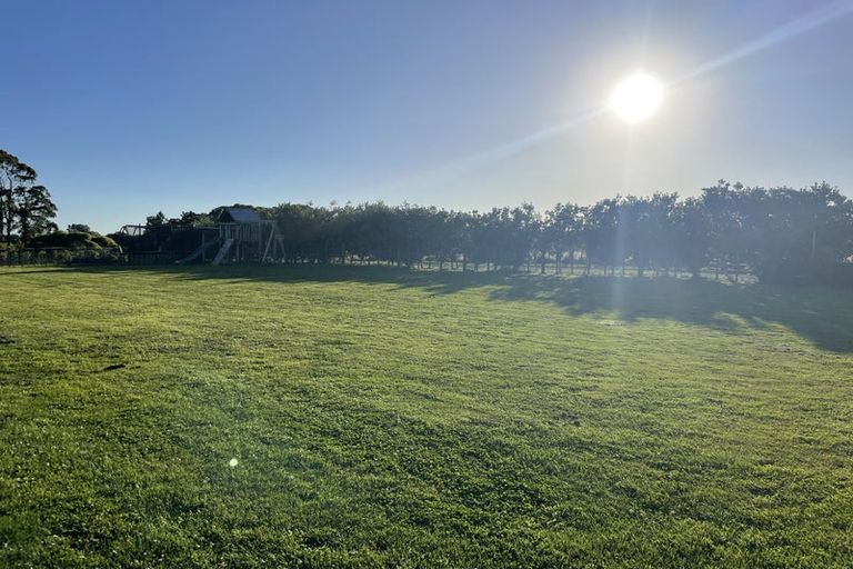 Photo of property in 101a Logan Road, Pukekawa, Tuakau, 2696