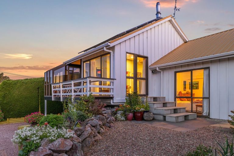 Photo of property in 126 Marine Drive, Diamond Harbour, Lyttelton, 8971