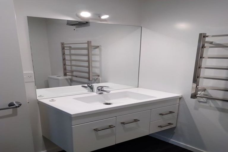 Photo of property in 103 Colombo Street, Somerfield, Christchurch, 8023