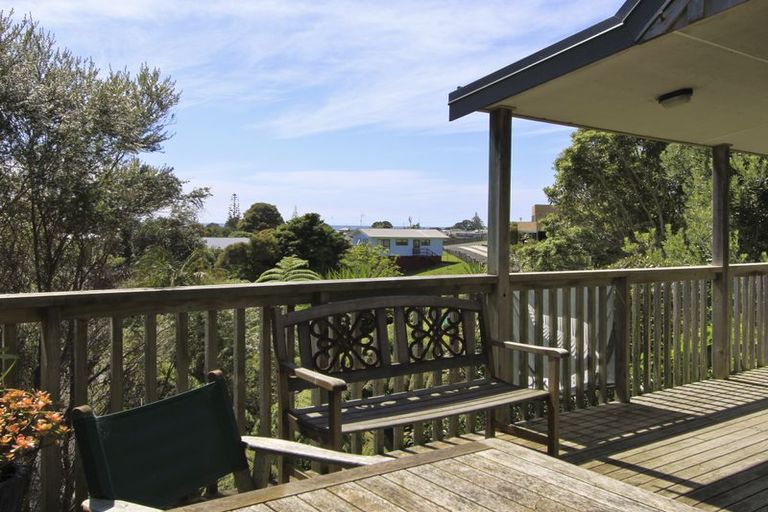 Photo of property in 14 Jenkinson Street, Waihi Beach, 3611