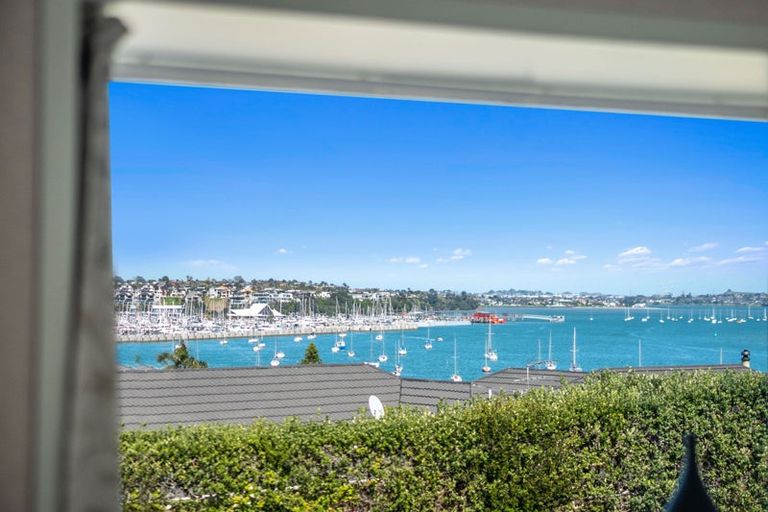 Photo of property in 34 Bucklands Beach Road, Bucklands Beach, Auckland, 2012