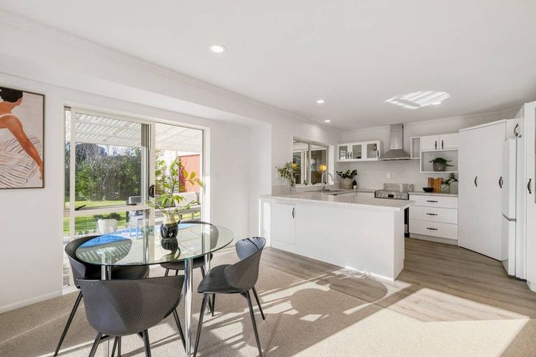 Photo of property in 19 Beachlands Place, Papamoa Beach, Papamoa, 3118