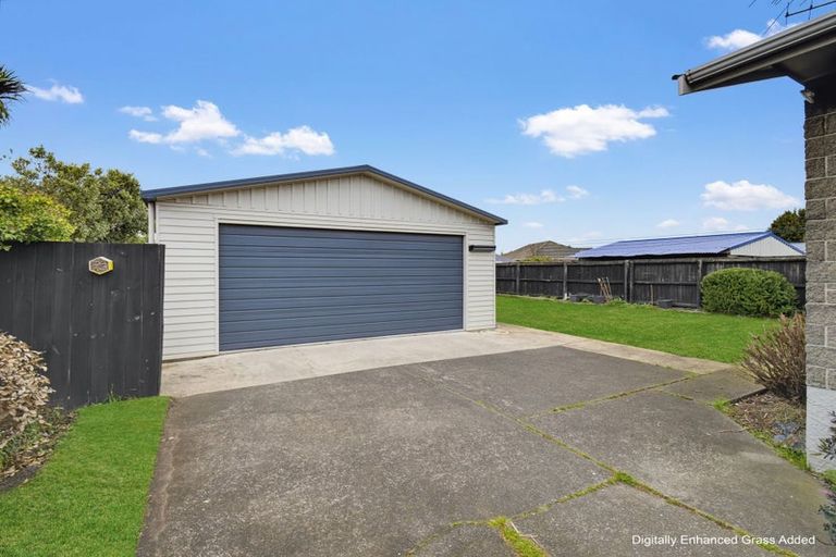 Photo of property in 35 Witham Street, Hornby, Christchurch, 8042