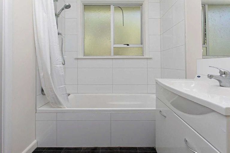 Photo of property in 46 Balgay Street, Upper Riccarton, Christchurch, 8041