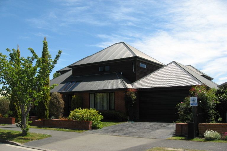 Photo of property in 1 Wiltshire Mews, Avonhead, Christchurch, 8042