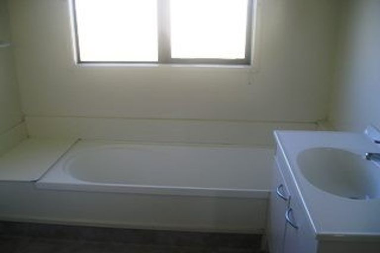 Photo of property in 1/7 Cambridge Road, Manurewa, Auckland, 2102