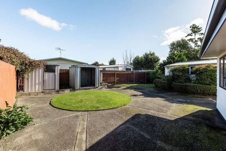 Photo of property in 27 Elliott Street, Taradale, Napier, 4112